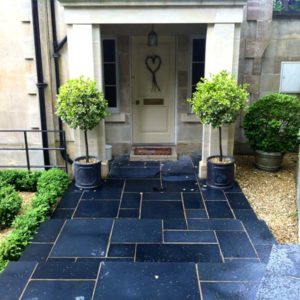 hunter-gardens-services-entrance-ways